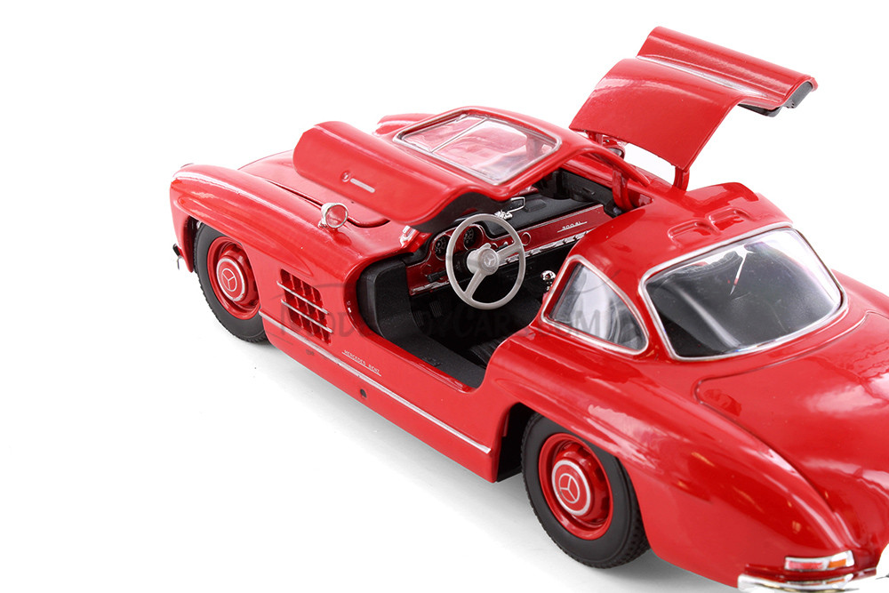 ミニカー BUSCH Mercedes-Benz 300 Mercedes-Benz 300SL, Red - Welly 24064/4D - 1/24 Scale Diecast