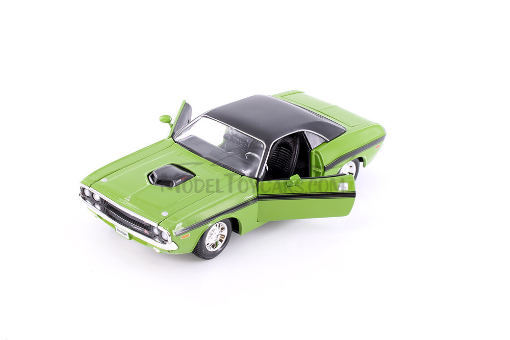 1970 Dodge Challenger R/T Coupe Hard Top, Green - Maisto 31263GN