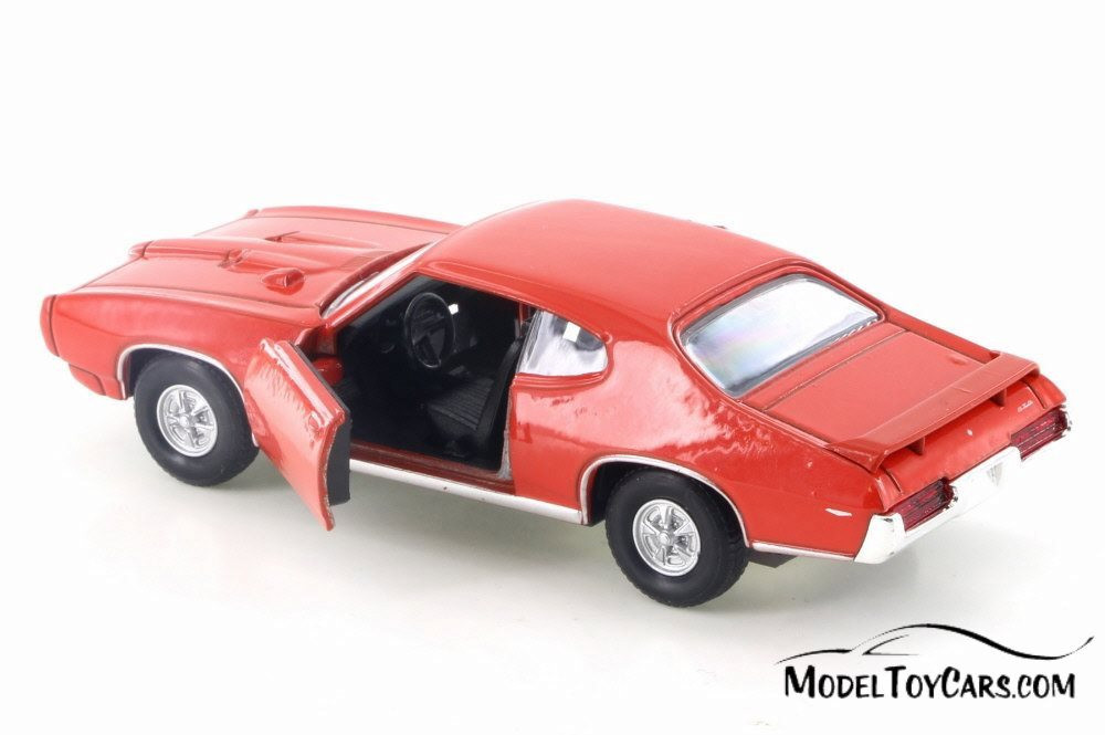 1969 Pontiac GTO, Orange - Welly 43714D - 4.5&quot; Diecast Model Toy Car
