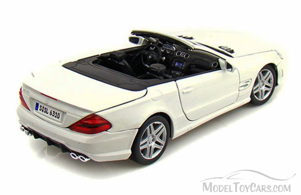 Mercedes-Benz SL63 AMG Convertible, White - Maisto 31168 - 1/18 Scale Diecast Model Toy Car
