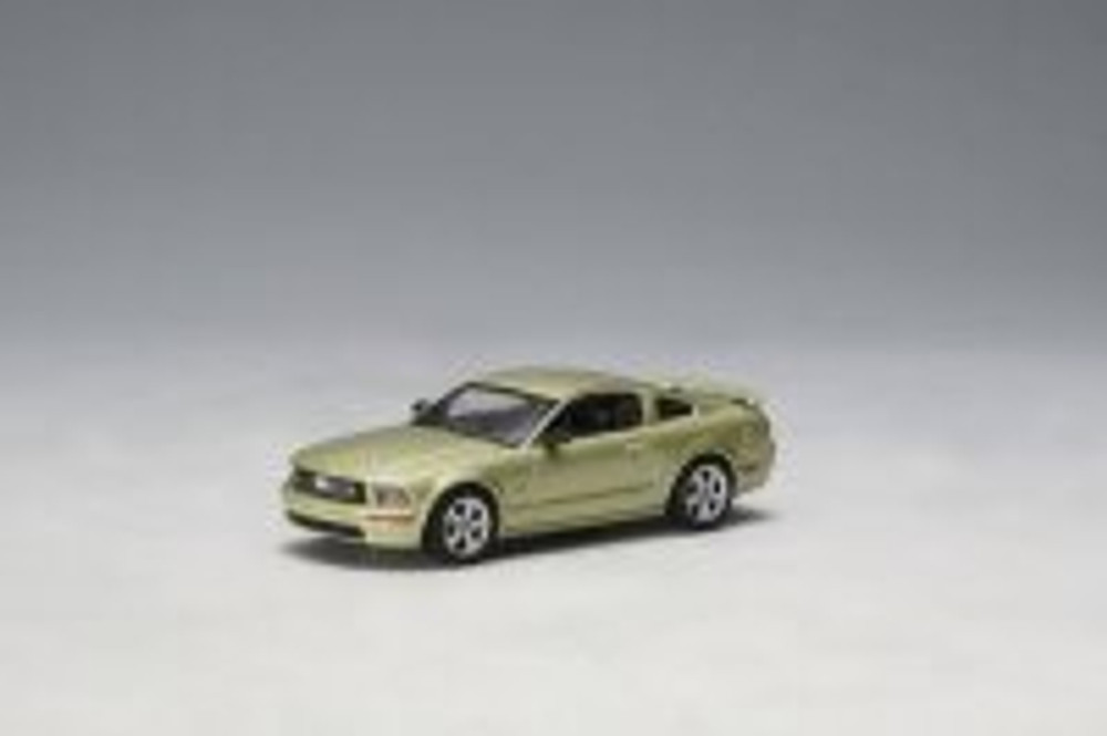 2005 Ford Mustang GT, Lime Green - Auto Art 20301 - 1/64 Scale Diecast Model Toy Car