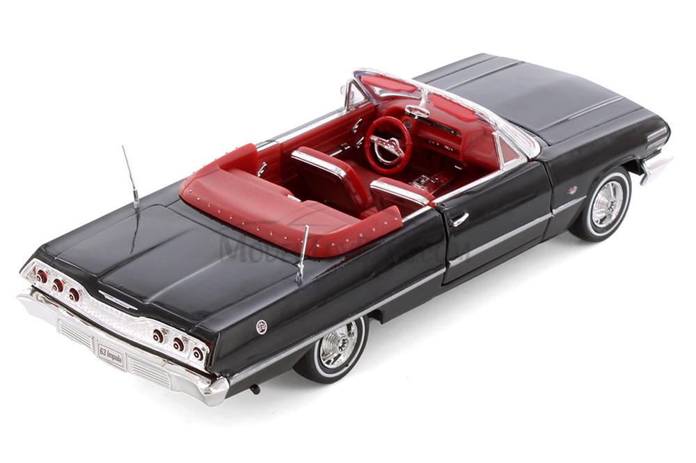 1963 Chevy Impala Convertible, Black - Showcasts® 22434 - 1/24