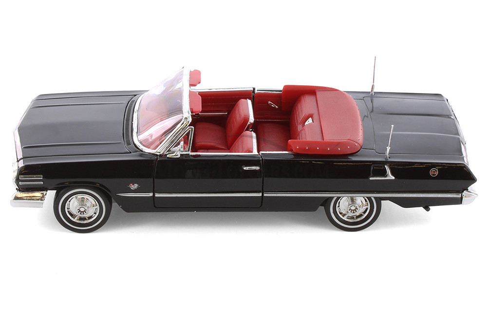 1963 Chevy Impala Convertible, Black - Showcasts® 22434 - 1/24