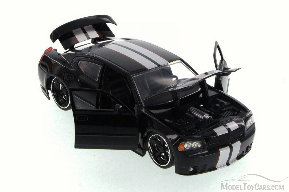 2006 Dodge Charger SRT8, Black - JADA 96807YV - 1/24 Scale Diecast