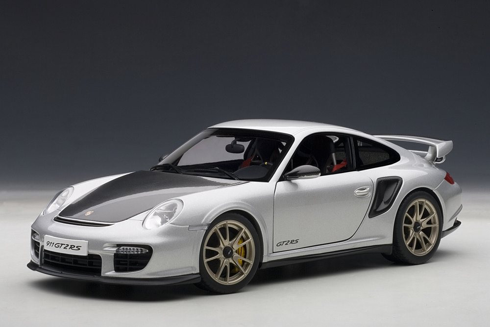 Porsche 911 (997) GT2 RS, Silver w/ Black - AutoArt 77961 - 1/18