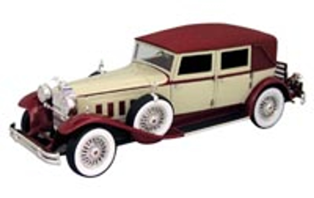 1930 Packard LeBaron, Tan - Signature Models 18115 - 1/18 Scale Diecast Model Toy Car