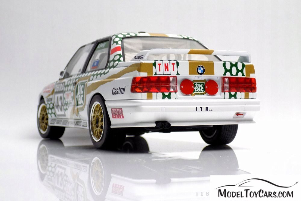 1991 BMW E30 M3 DTM #43 DTM Allen Berg Hardtop, White and Green - Solido S1801505 - 1/18 scale Diecast Model Toy Car