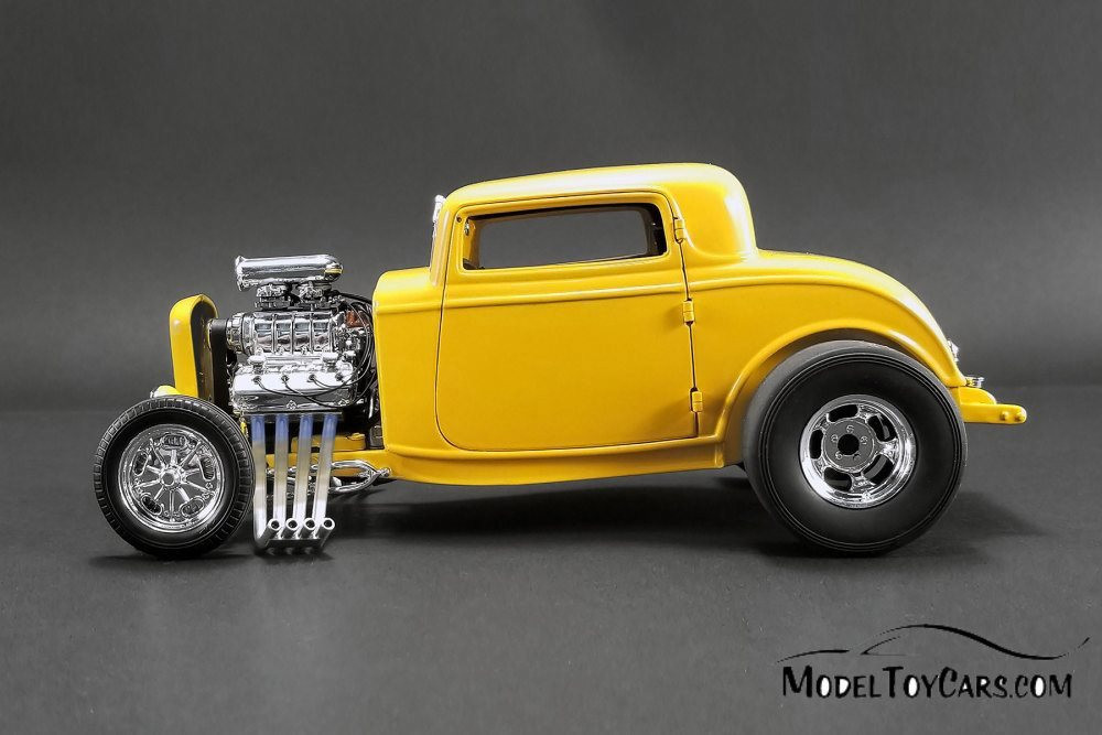 1932 Ford Coupe Three Window, Yellow - Acme 1805015 - 1/18