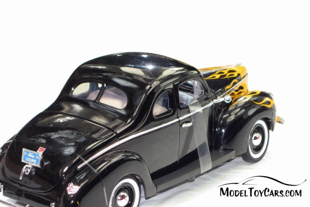 1940 Ford Deluxe Hardtop, Black with Yellow Flames - Motor Max 73108TC/BKF - 1/18 scale Diecast Model Toy Car