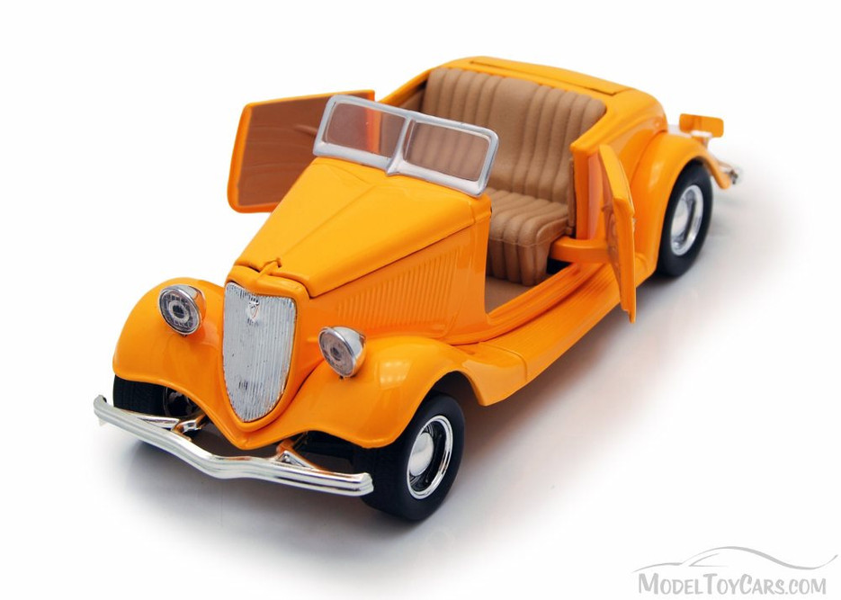 1934 Ford Coupe Convertible, Yellow - Motormax Premium American