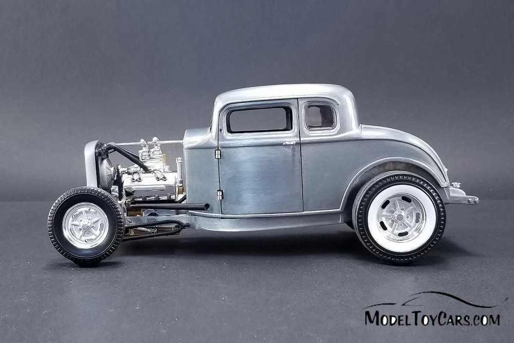 1932 Ford 5 Window Hot Rod Coupe, Silver - Acme 1805013 - 1/18 Scale Diecast Model Toy Car