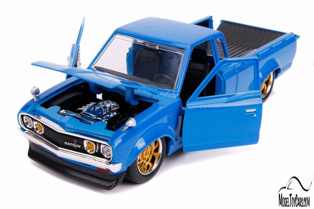 1972 Datsun 620 Pickup, Blue - Jada 31625DP1 - 1/24 scale Diecast Model Toy Car