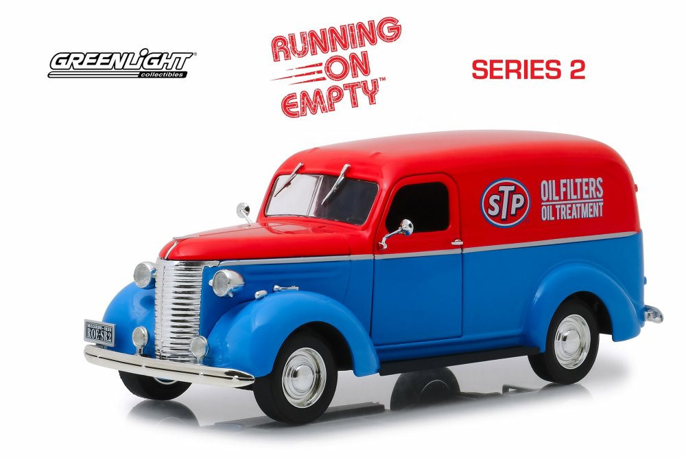1939 Chevy Panel Truck, STP Oil - Greenlight 85022 - 1/24 scale