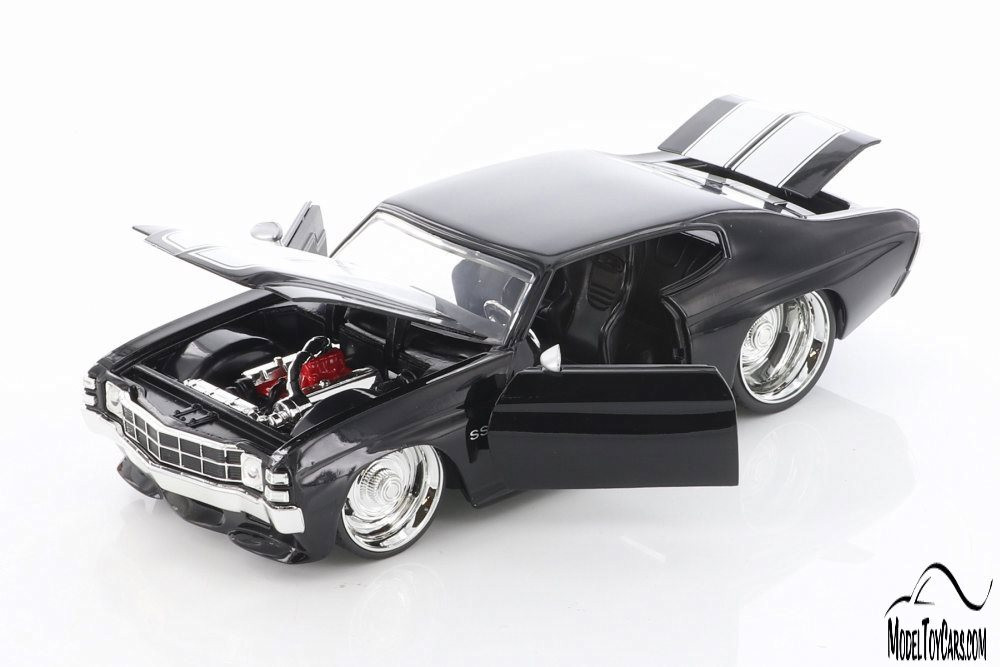 1971 Chevy Chevelle SS Hardtop, Black - Jada 31655DP1 - 1/24 scale Diecast Model Toy Car