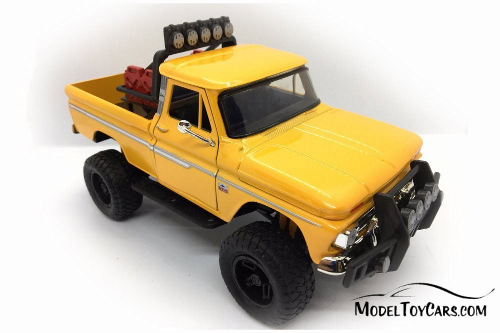 1966 Chevy C10 Fleetside Pick Up Truck, Yellow - Motormax 79131YL - 1/24 scale Diecast Model Toy Car