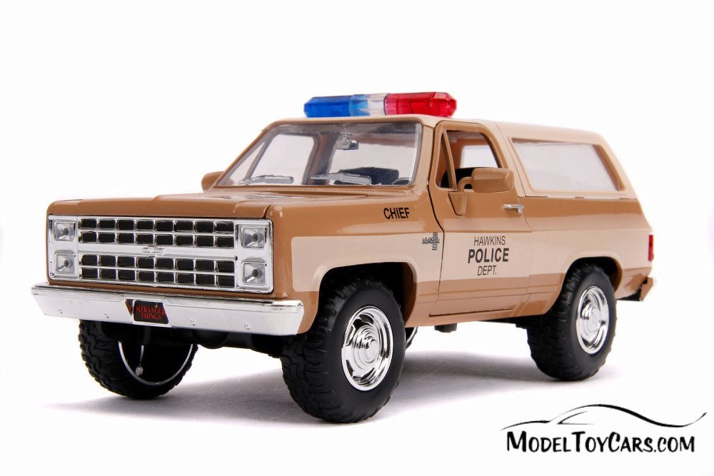 Chevy Blazer w/Police Badge, Stranger Things- Hopper's Police Car - Jada 31111 - 1/24 Diecast Car
