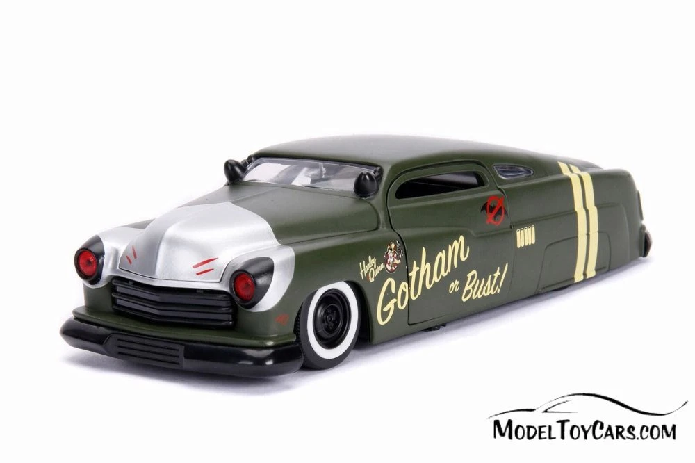 1951 Mercury with Harley Quinn Figurine, Harley Quinn - Jada 30456 - 1/24 scale Diecast Car