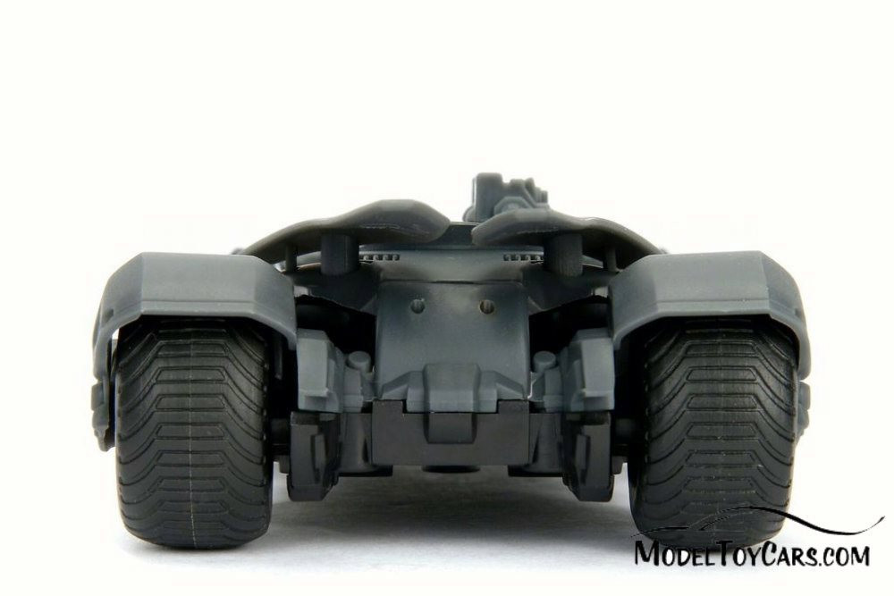 2017 Batmobile, Justice League - Jada 99230 - 1/32 Scale Diecast Batman Model