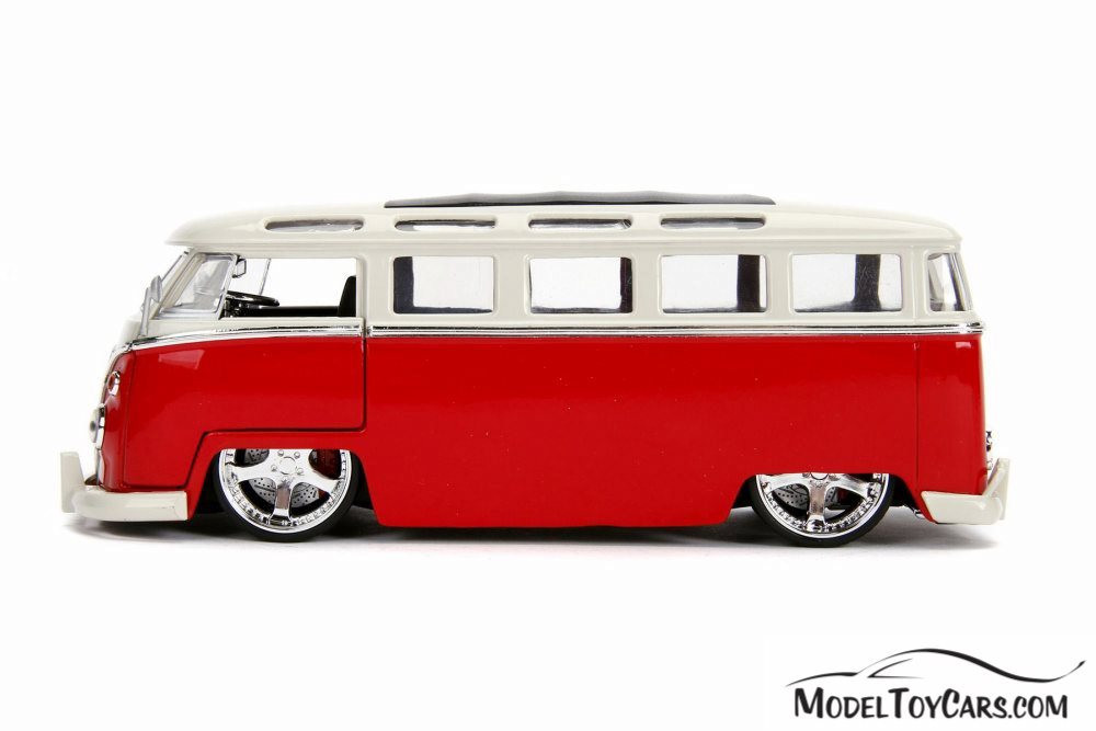 1962 Volkswagen Bus, Red with White - Jada 99026 - 1/24 scale Diecast Model Toy Car