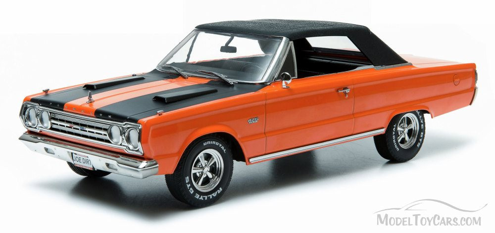 Plymouth Belvedere GTX Convertible from &quot;Joe Dirt&quot;, Orange w/ Black stripes - Greenlight 19006 - 1/18 scale Diecast Model Toy Car