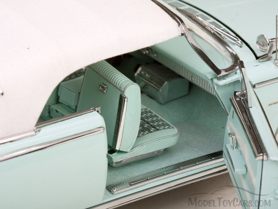 1960 Plymouth Fury Closed Convertible, White - Sun Star 5411 - 1