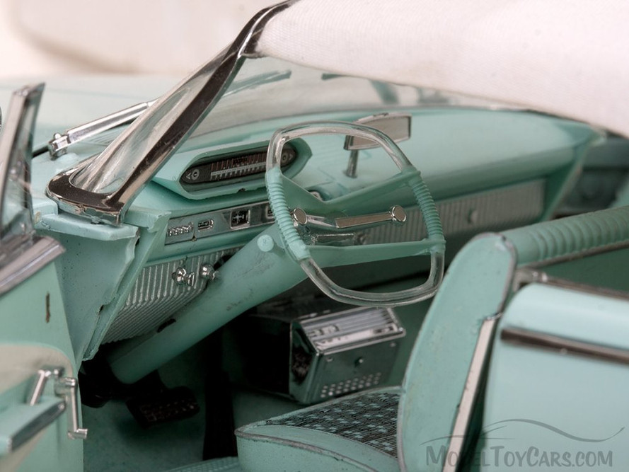 1960 Plymouth Fury Closed Convertible, White - Sun Star 5411 - 1