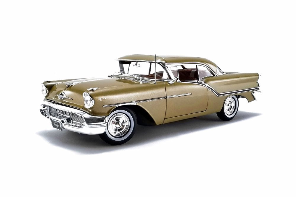 1957 Oldsmobile Super 88 Hardtop, Gold Mist - Acme A1808005 - 1/18 scale Diecast Model Toy Car