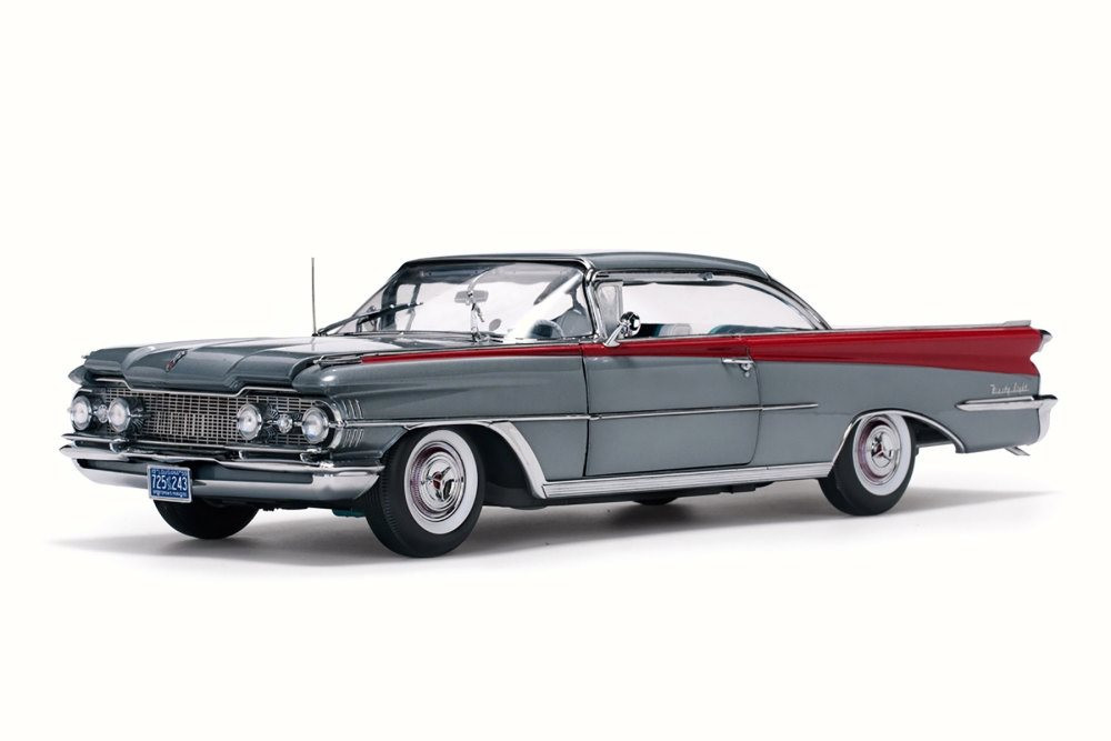 1959 Oldsmobile 98 Hard Top, Silver Mist w/ Red - Sun Star 5243