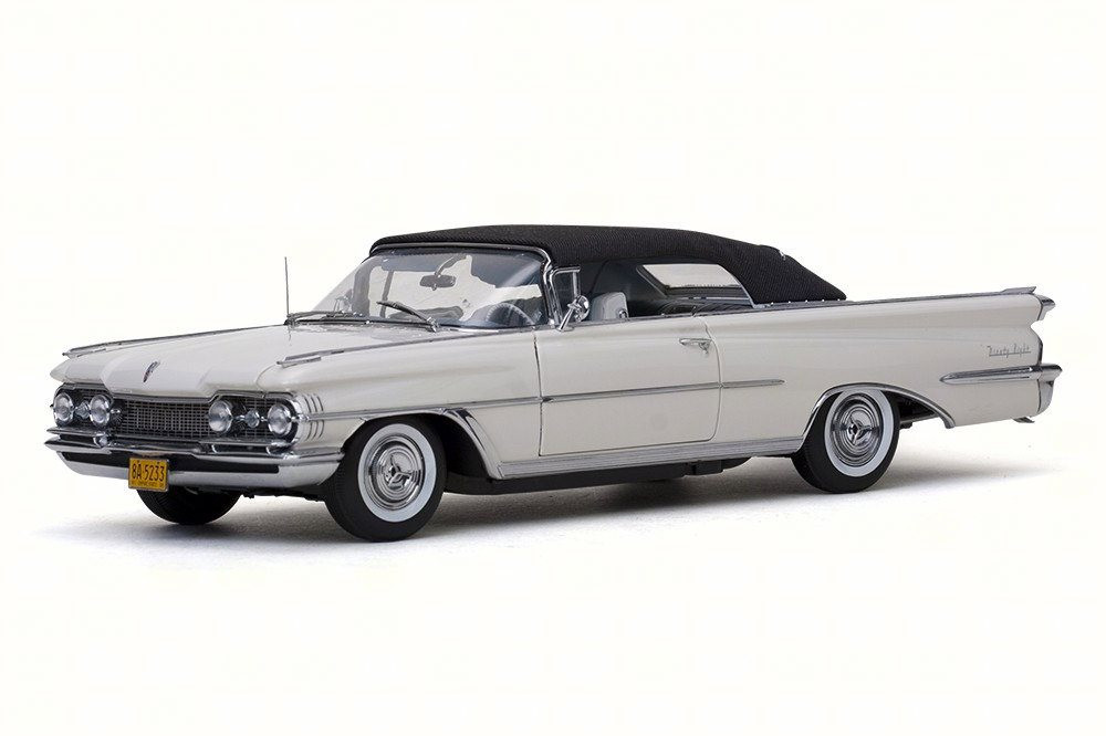 1959 Oldsmobile 98 Closed Convertible, Polaris White - Sun Star