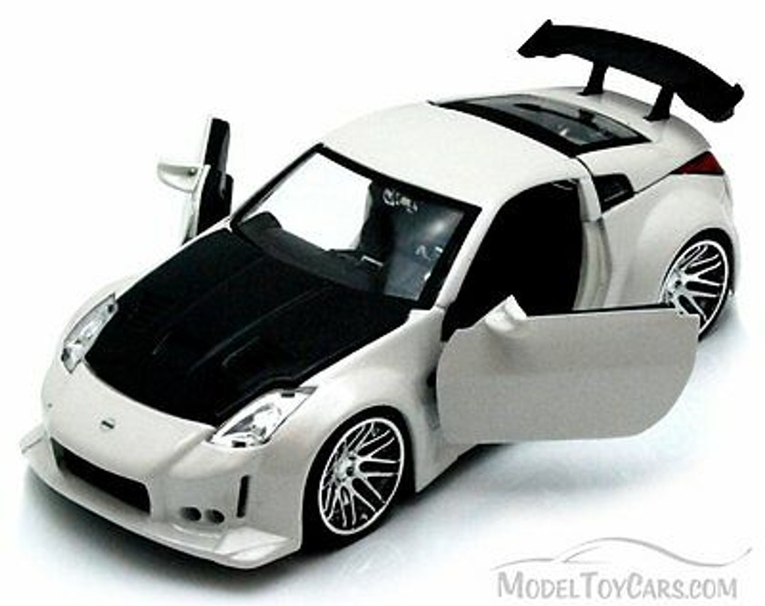 Nissan 350Z ホワイト 1/18スケール Autoart Nissan 350Z White 1/18 | eBay