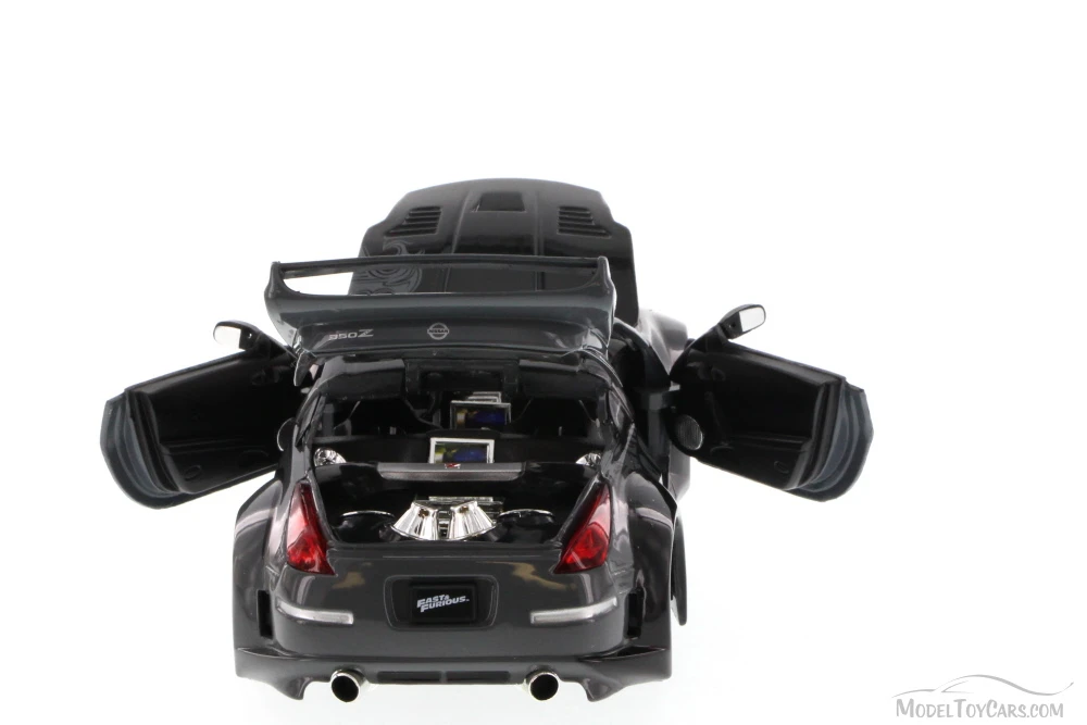 Fast & Furious D.K.'s 2006 Nissan 350Z , Gray with -  97172 - 1/24 Scale Diecast Model Toy Car