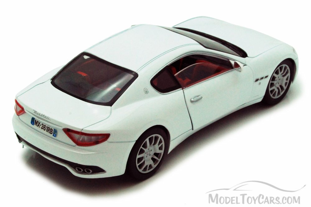 Maserati Gran Turismo, White - Showcasts 73361 - 1/24 Scale Diecast Model Toy Car (Brand New, but NOT IN BOX)