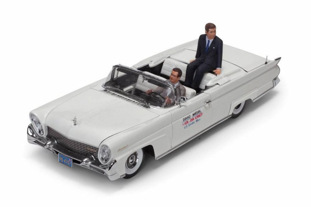 1958 Lincoln Continental MKIII Open with JFK and Driver- 4707 - 1/18 scale  Diecast Model Toy Car