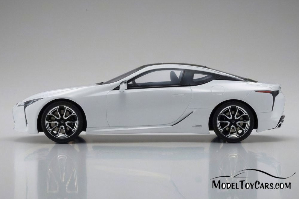 Lexus LC500 Hard Top, White - Kyosho KSR18024W - 1/18 Scale