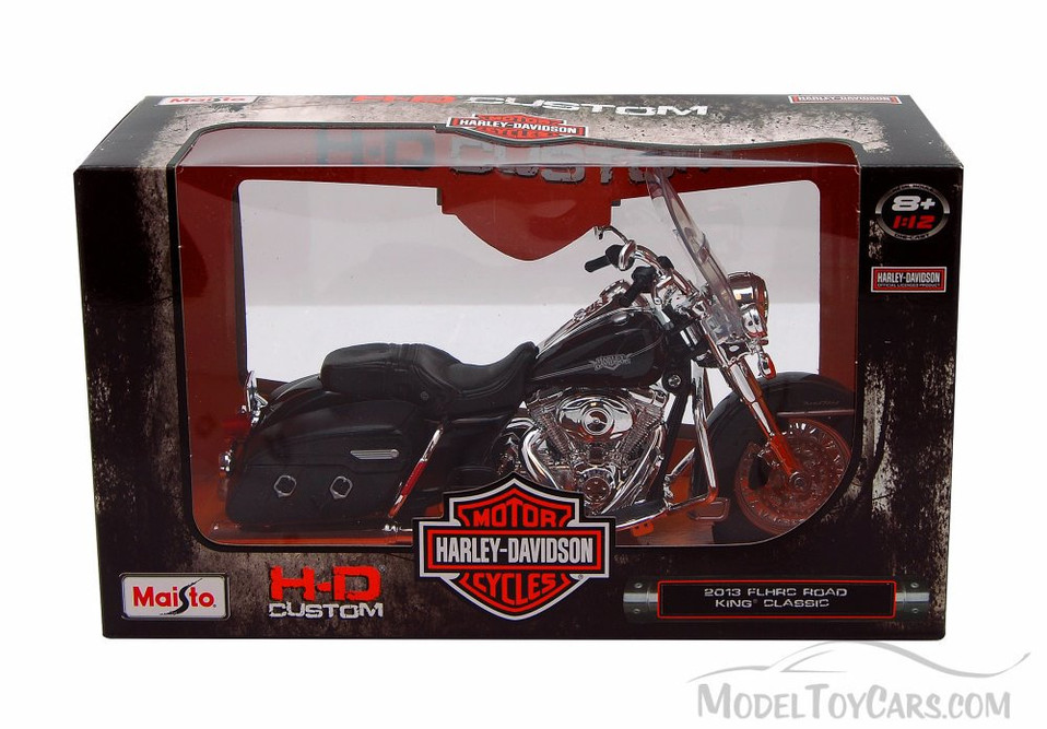 FLHRC Road King Classic Harley-Davidson Motorcycle, Black - Maisto HD Custom 32322/BIKE - 1/12 Scale Diecast Model Toy Motorcycle
