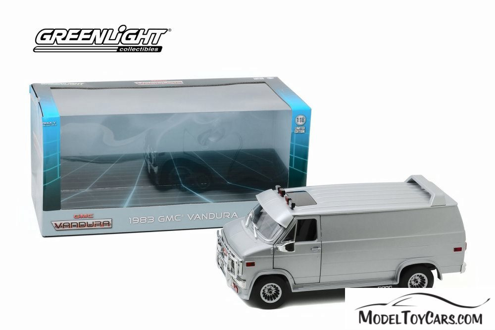 1983 GMC Vandura Custom, Silver Metallic - Greenlight 13568 - 1/18