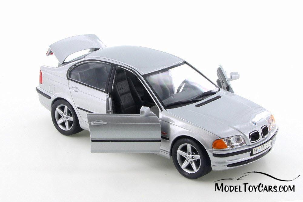 1998 BMW 328i, Silver - Welly 9395-4D - 1/24 Scale Diecast Model