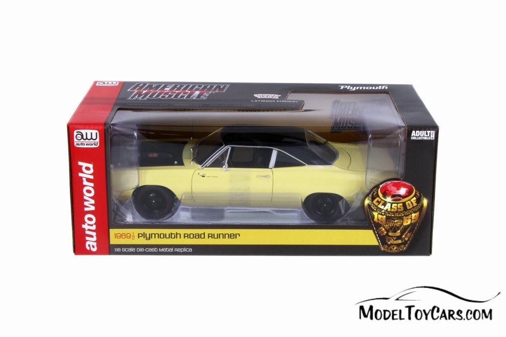 1969.5 Plymouth Road Runner Hard Top, Sunfire Yellow and Black - Auto World AMM1179 - 1/18 scale Diecast Model Toy Car