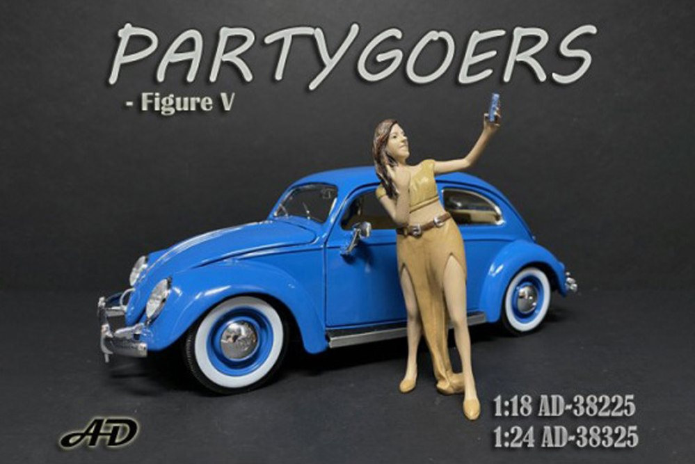 Partygoers Figure V, Light Brown - American Diorama 38325 - 1/24 scale Figurine - Diorama Accessory