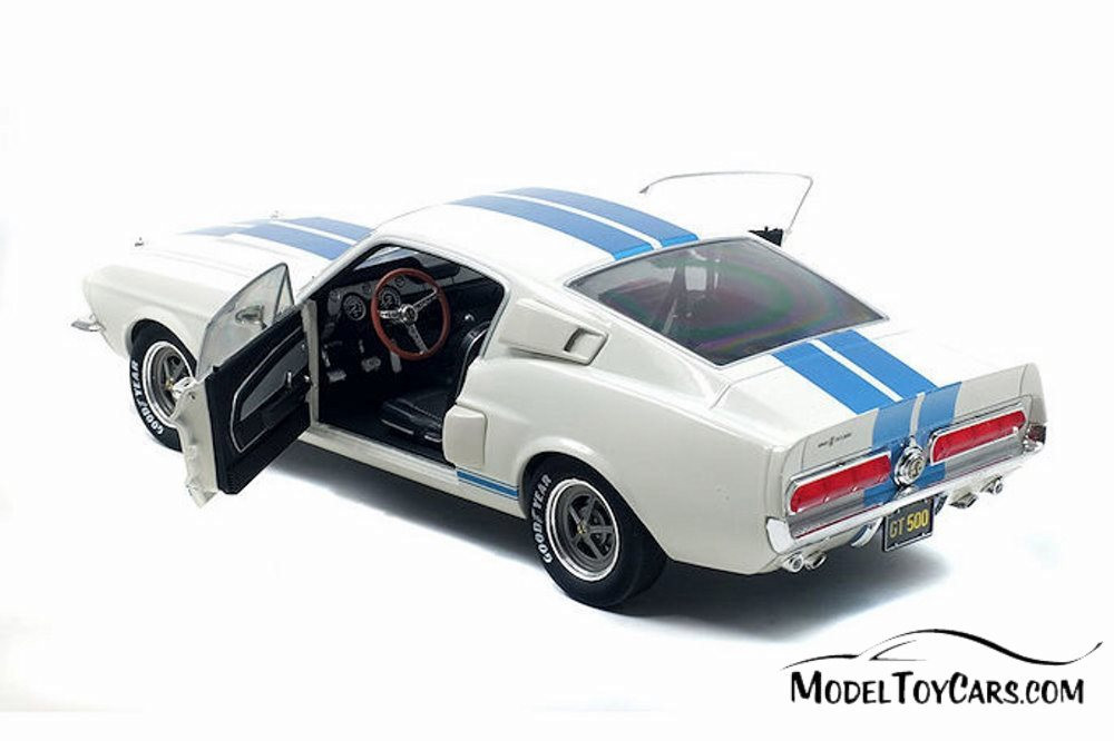 1967 Shelby Mustang GT500 Hardtop, White - Solido S1802901