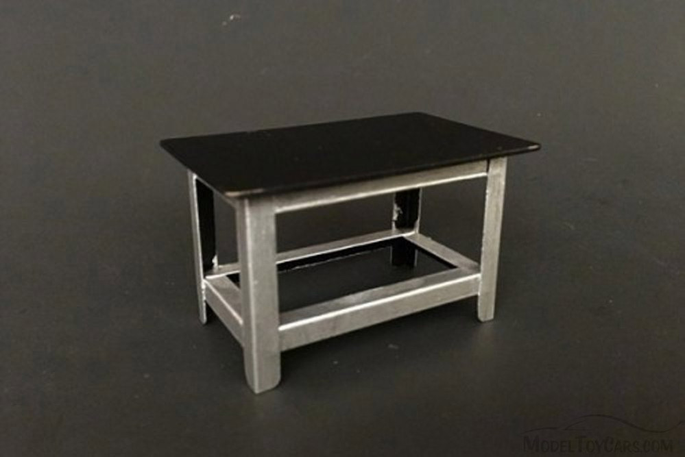 Metal Work Bench, American Diorama 77519 - 1/18 Scale Accessory for Diecast Cars