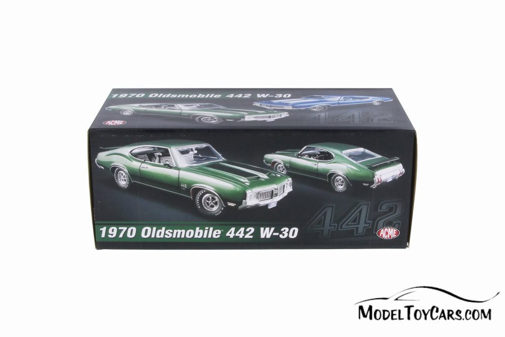 1970 Oldsmobile 442 W-30 Hardtop, Sherwood Green - Acme 1805612 - 1/18 Scale Diecast Model Toy Car