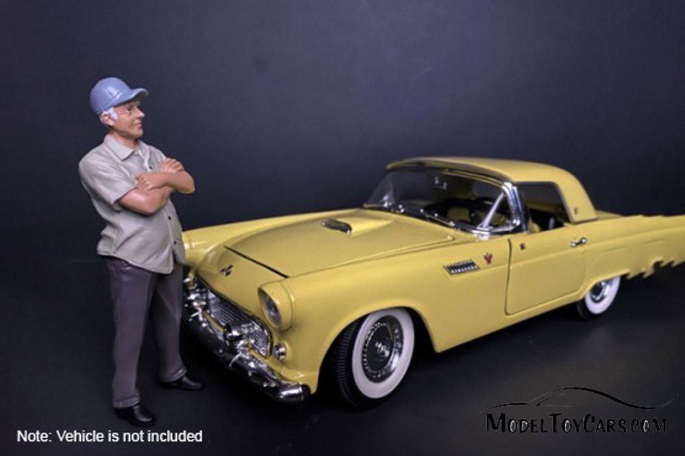 Weekend Car Show Figure II, Gray - American Diorama 38210 - 1/18 scale Figurine - Diorama Accessory