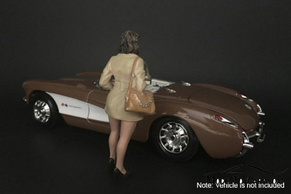 Ladies Night Betty Figure, Beige - American Diorama 38195 - 1/18 scale Figurine - Diorama Accessory