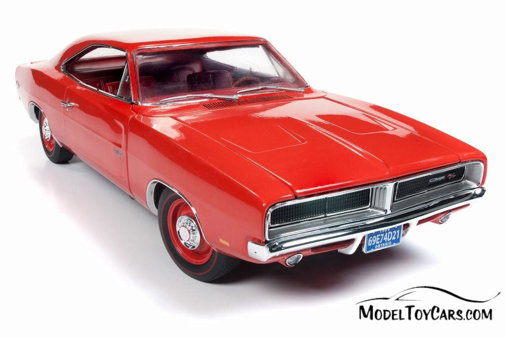1/18 ダッジチャージャーR/T Dodge Charger R/T 1969 1969 Dodge Charger R/T - W1 White 1:18 Scale | Collectable