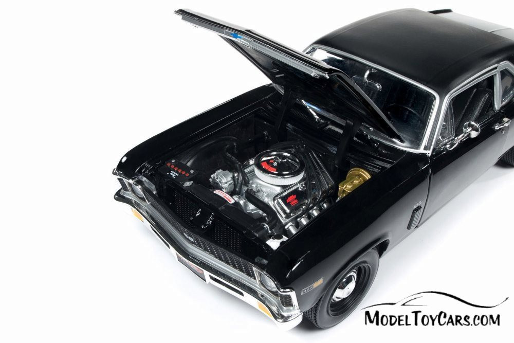 1969 Yenko Chevy Nova Hardtop, Muscle Car & Corvette Nationals (MCACN) 10th Anniversary - Auto World AMM1178 - 1/18 scale Diecast Model Toy Car