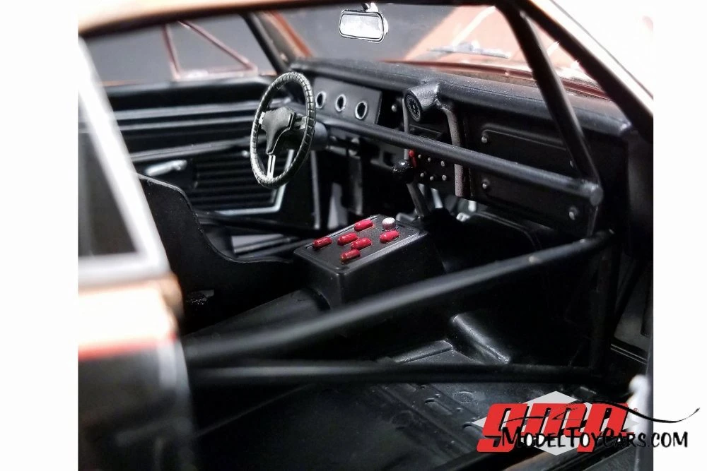 1967 Chevy Camaro Hard Top, Smokey Yunick's #13 - GMP 18901 - 1/18