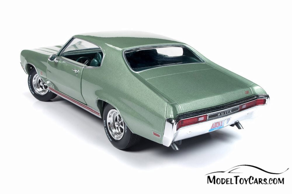 1970 Buick GS 455 Hard Top, Green - Auto World AMM1149 - 1/18 scale Diecast Model Toy Car