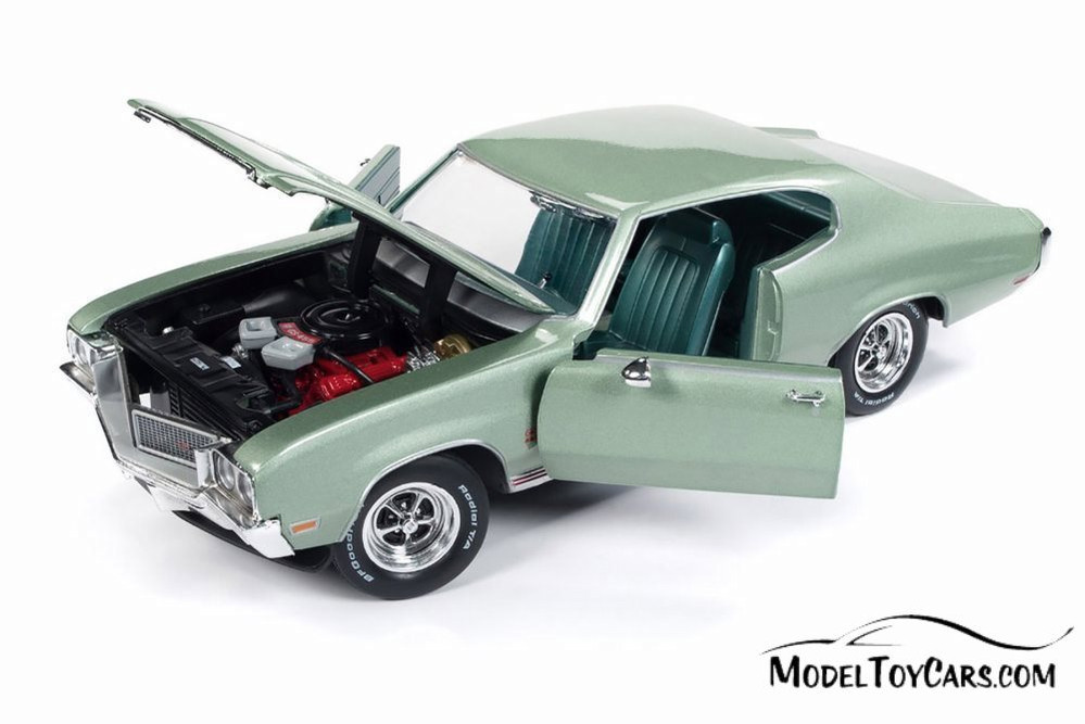 1970 Buick GS 455 Hard Top, Green - Auto World AMM1149 - 1/18 scale Diecast Model Toy Car