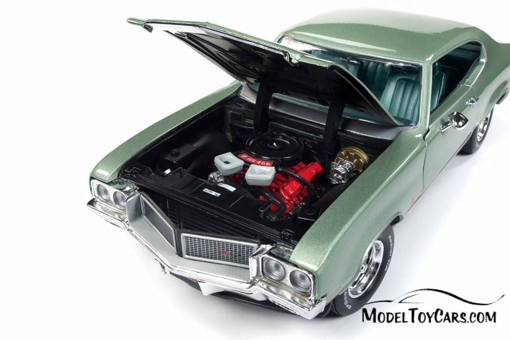 1970 Buick GS 455 Hard Top, Green - Auto World AMM1149 - 1/18 scale Diecast Model Toy Car